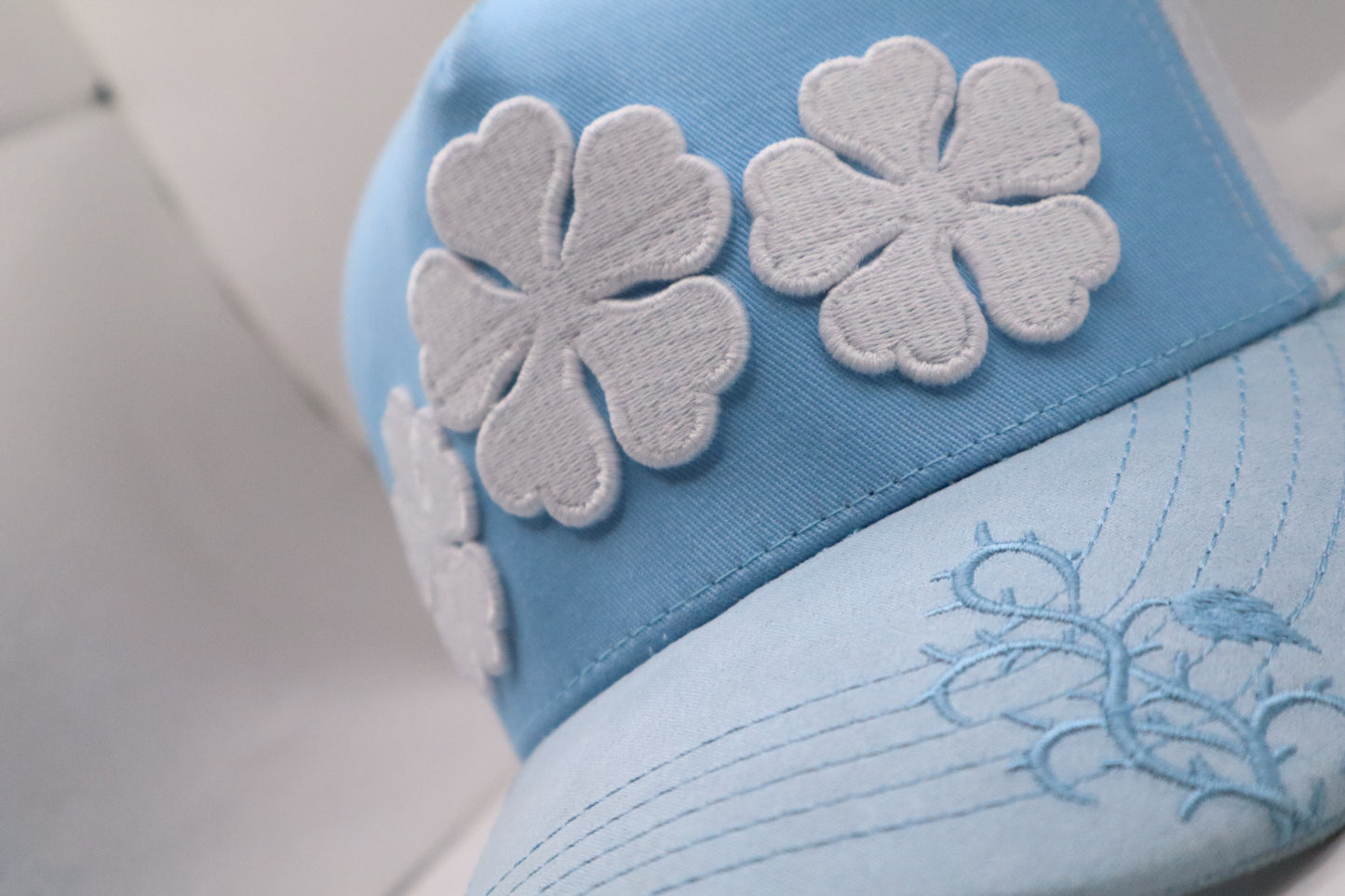 Black Clover Rosa Azul